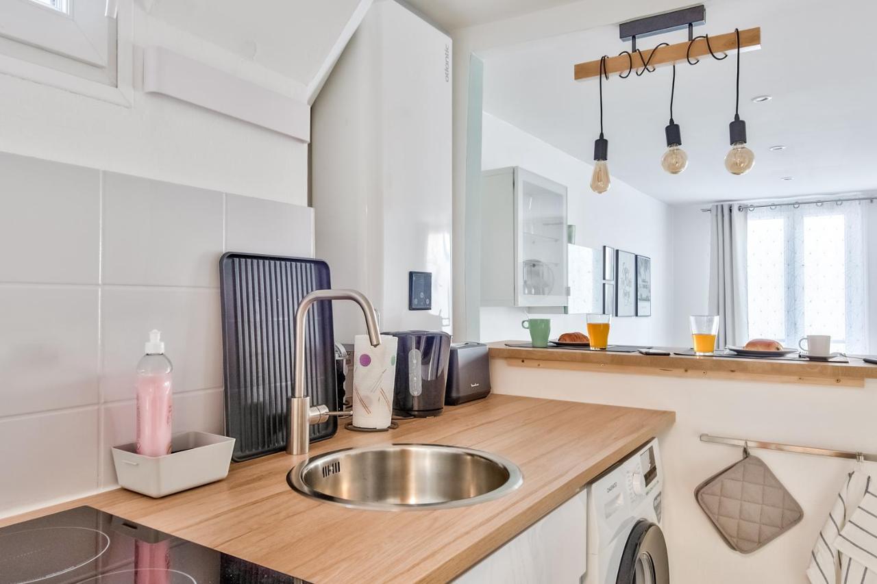 Studio Cosy En Plein Coeur Historique De Pontoise Apartment Ngoại thất bức ảnh